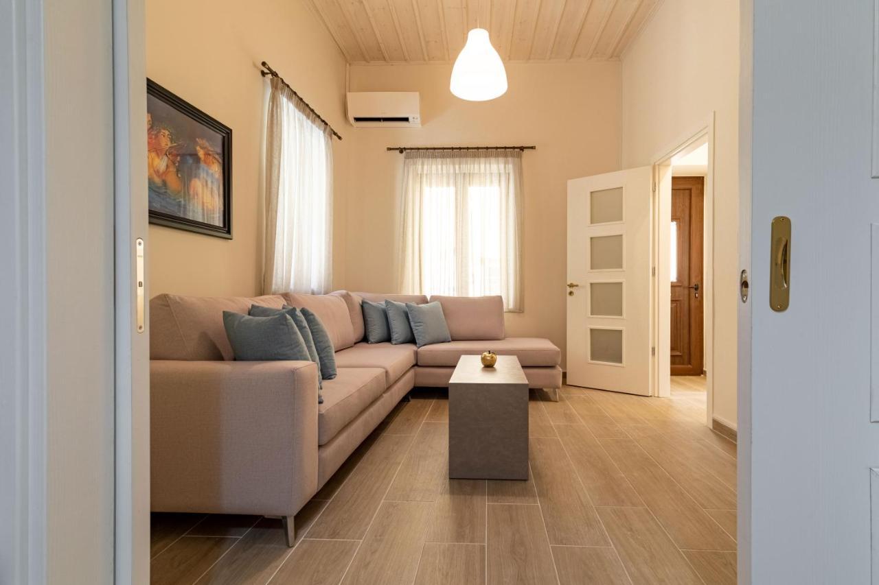Old Town Apartment Nauplion Buitenkant foto